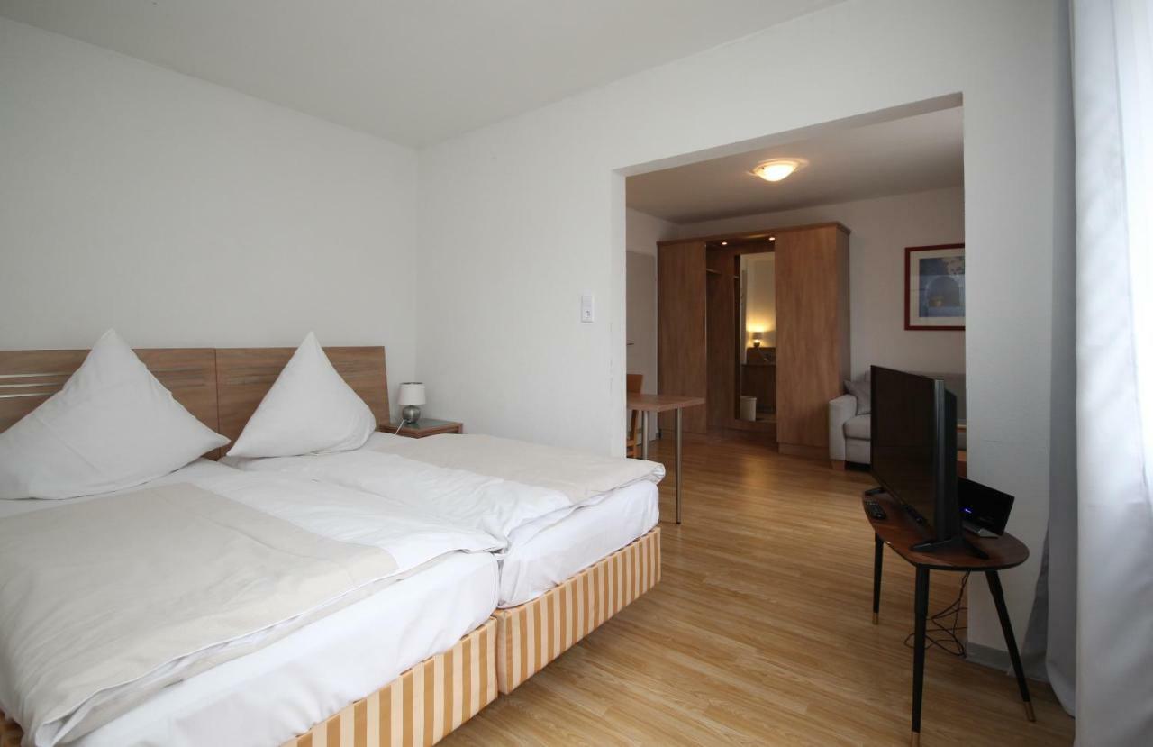 Hotel Berghof Wasserkuppe & Gaestehaus Fuldaquelle Gersfeld Kamer foto